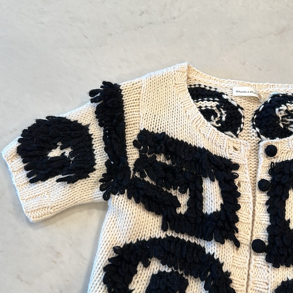 Women's Cream & Black Textured Knit Cardigan - Picture 2 of 13